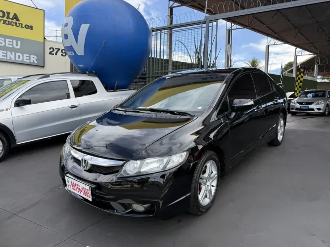 Honda Civic Sedan EXS 1.8/1.8 Flex 16V Aut. 4P 2010