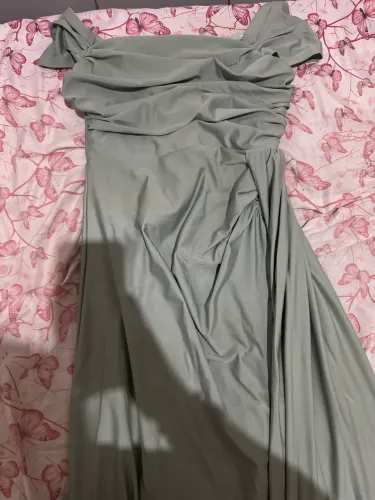 Vestido para FORMATURA, CASAMENTO ou etc?