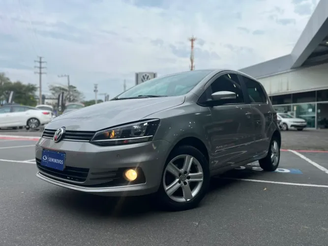 Volkswagen Fox Comfortline I Motion 1.6 Flex 8V 5P 2016