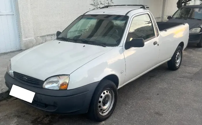 Ford Courier 1.6 L/ 1.6 Flex 2012