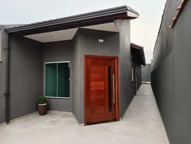 Casa para Venda em Itanhaém, Savoy, 2 dormitórios, 1 suíte, 2 banheiros, 2 vagas