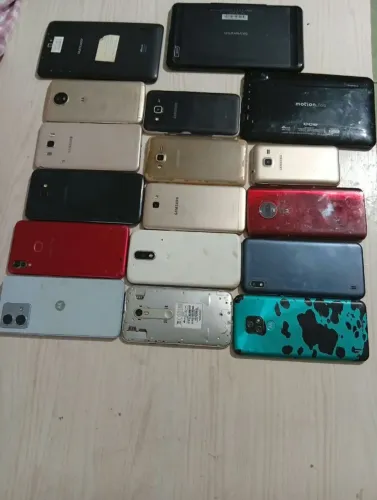 Sucata de celulares
