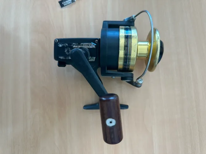 Molinete Daiwa BG 60
