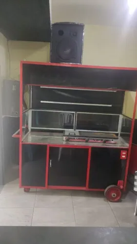 Carrinho para churrasco ou lanche, nunca foi usado 