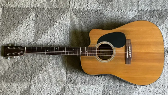 Martin DC-1E USA Original + Case Rígido + Fishman (Excelente oportunidade)