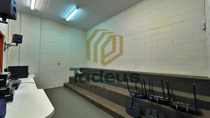 Locação - Sala Comercial - Jardim Amélia - Santa Bárbara D'Oeste - SP