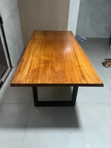 Mesa de madeira premium 