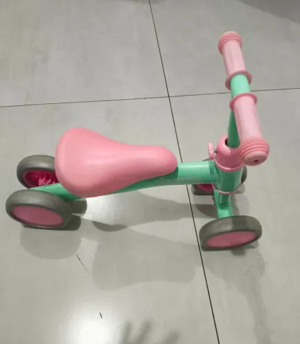 Bicicleta equilíbrio para bebês 