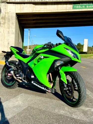 Kawasaki Ninja 300