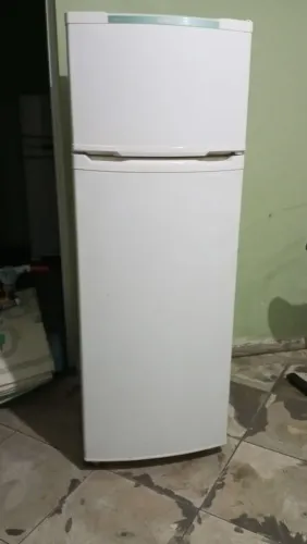 Geladeira Consul