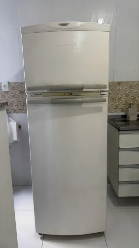 Geladeira Brastemp com defeito