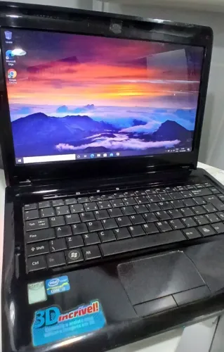 Notebook Intel i3 muito rapido inicia em segundos