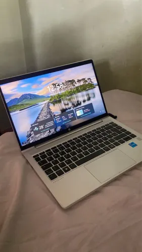 Notebook HP probook 14? i5 256GB