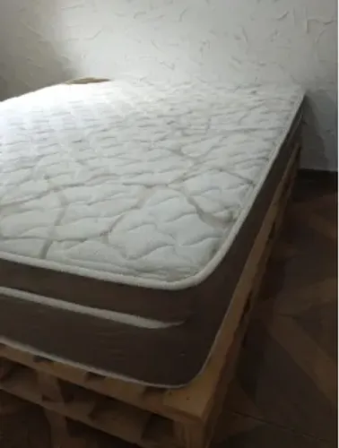Cama Queem Ortobom + 8 Palletes de madeira 