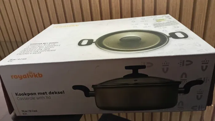 Panela royalvkb tampa de vidro nova na caixa 