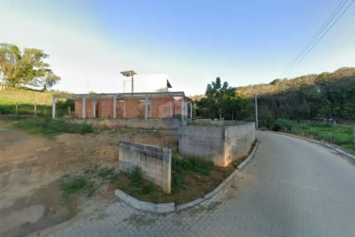 Perto de tudo, longe do barulho: Sua casa entre a cidade e o mar!