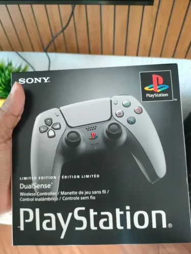 Controle dualsense 30 anos