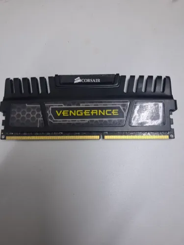 Memória DDR 3 8gb 1600MHZ CORSAIR VENGEANCE