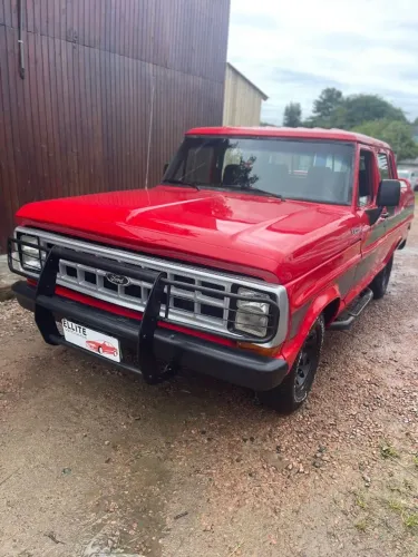 Ford F-1000 Super Diesel / Super Diesel Turbo 1986