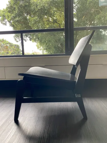 Cadeira Sibilli Tok&Stok preta - design moderno