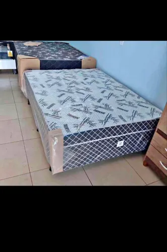 Cama box casal