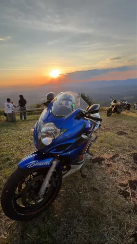 Suzuki 650 cilindrada 