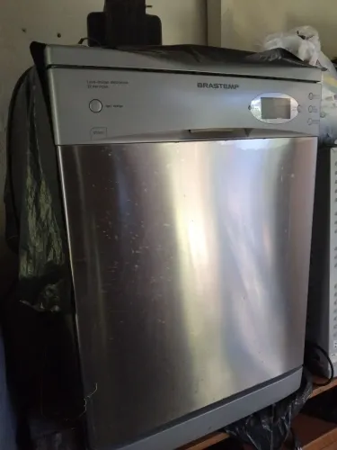 máquina de lavar louça 