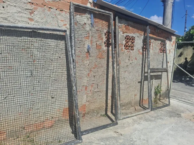Portão galvanizado