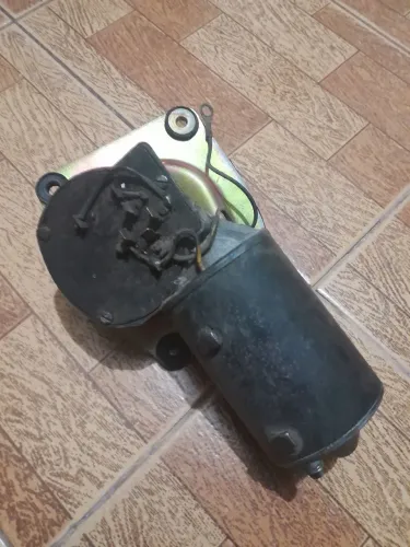 Motor limpador opala 79