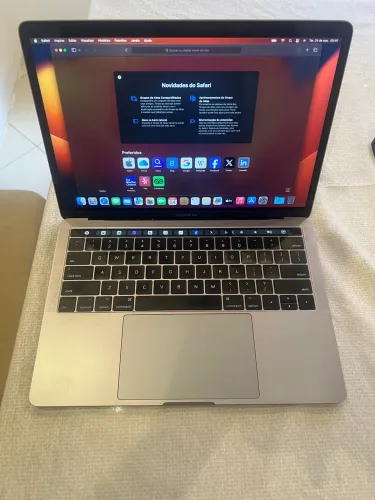 MacBook Pro Touch Bar 2017
