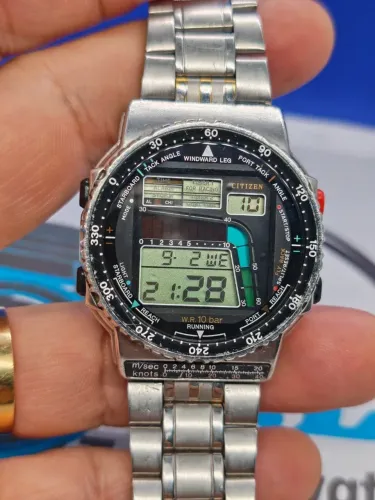 RELOGIO CITIZEN WINDSURF 