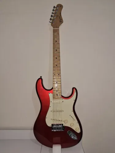 Guitarra Tagima TG 530