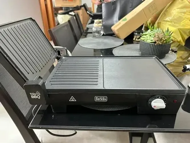 Grill elétrico trio bbq 3 em 1 black Decker 