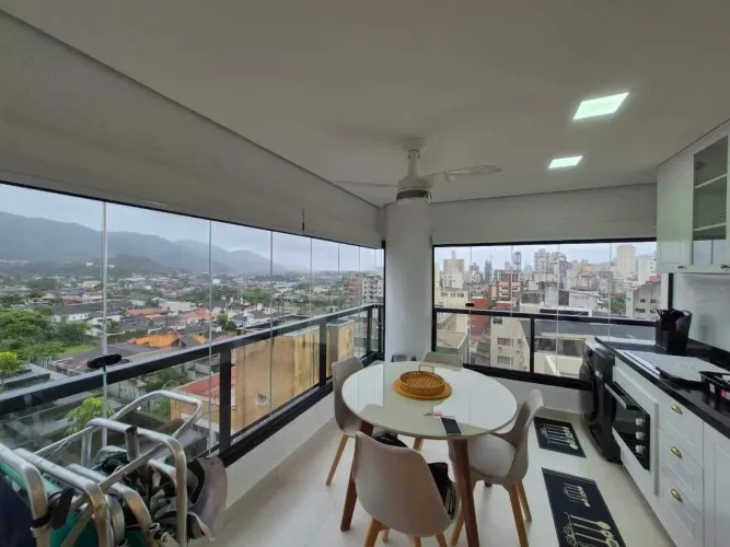 Apartamento à Venda na Enseada no Guarujá | QVista Inteligência Imobiliária Guarujá