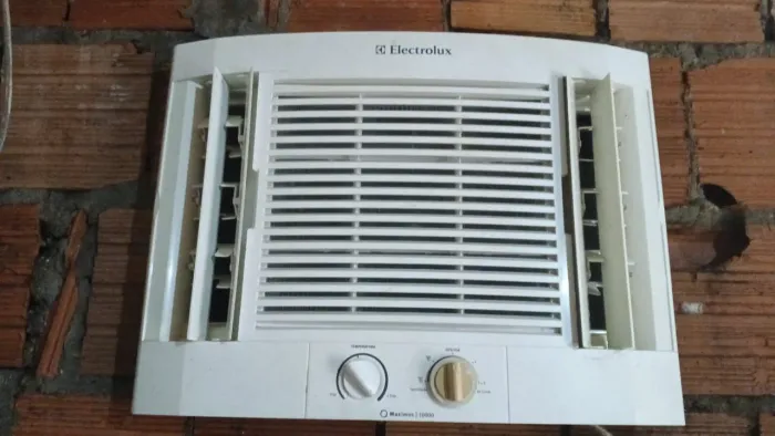 Compro ar condicionado velho queimado