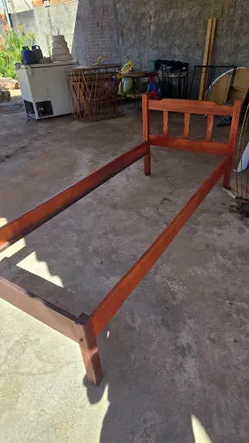 Cama de Solteiro