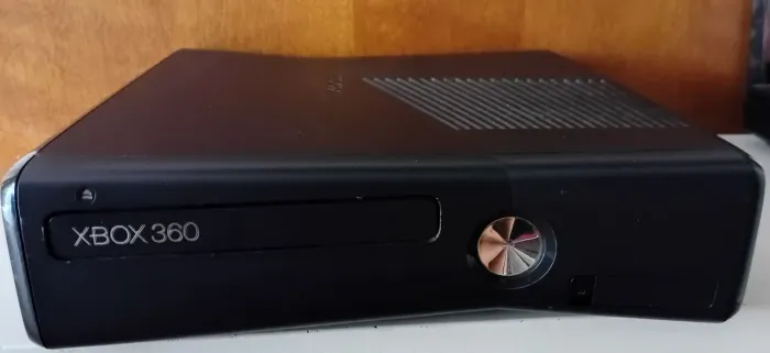 XBOX 360 DESTRAVADO.