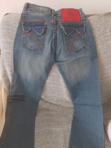 Calça jeans Carmim 38