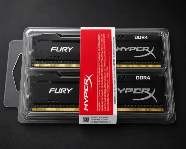 Memória Kingston HyperX Fury RGB DDR4 16GB (2x8GB) 2666MHz