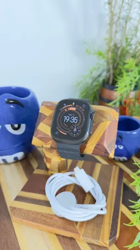 645 - Apple Watch Ultra 2 black 
