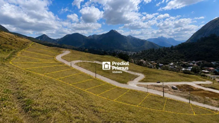 Terreno a Venda no Cônego-Vista para as montanhas