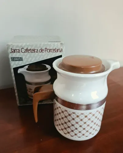 Jarra cafeteira porcelana pozzani