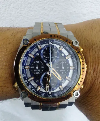Relogio Bulova Precisionist modelo 98B317 pulseira em aço. Original, pouco usado