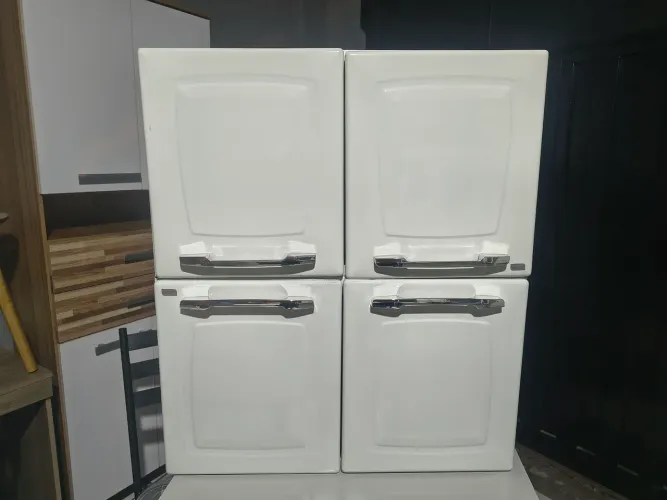 ARMÁRIO MULTI USO, AÇO. CONSERVADO. 70 X 80 BOTUCATU