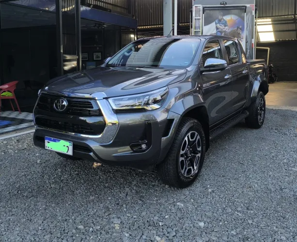 Toyota Hilux CD SRX Plus 4X4 2.8 TDI Die. Aut. 2026