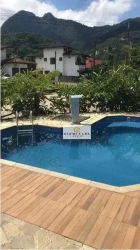 Casa com 3 dormitórios à venda, 180 m² por R$ 1.050.000 - Ubatuba/SP