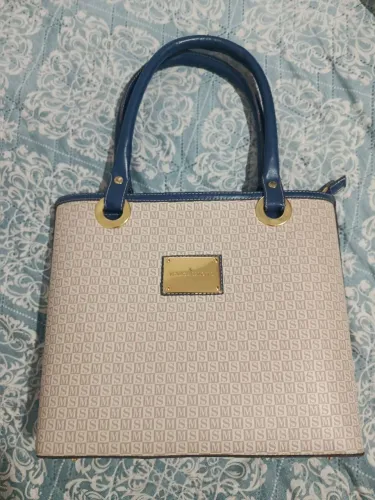 Bolsa Mônica Sanches
