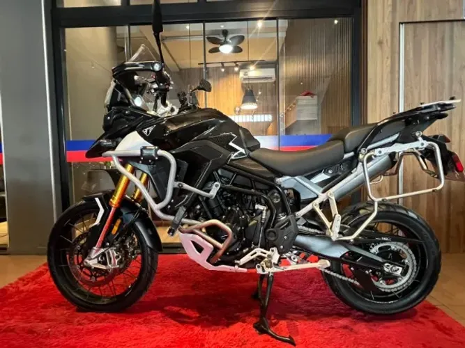 TRIUMPH TIGER 900 RALLY PRO