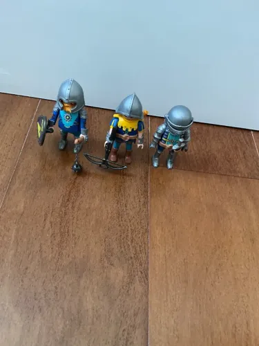 Playmobil 70671 3x cavaleiros