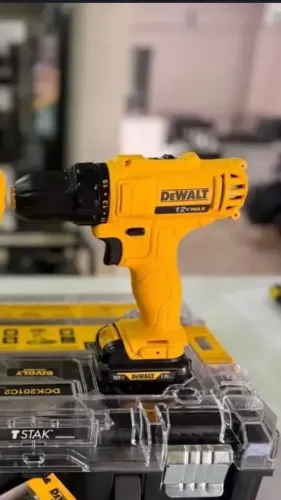Parafusadeira/furadeira Dewalt 12v
